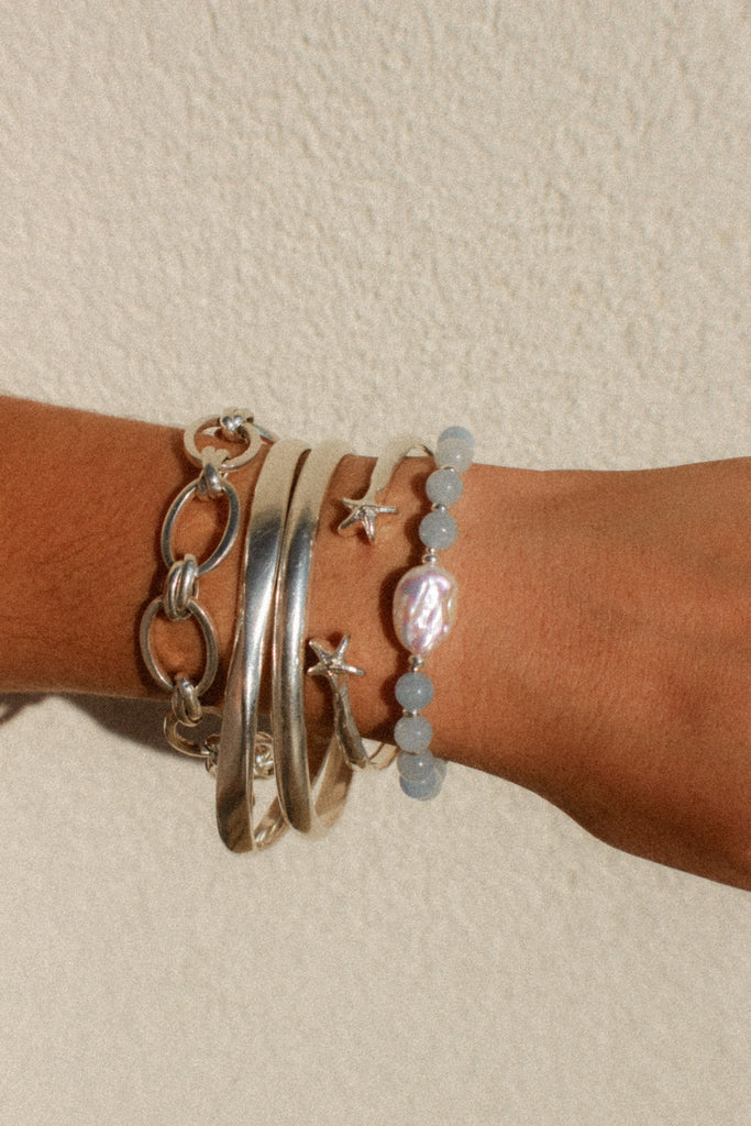 Handmade pearl bracelet in Blueberry Punch with jade beads and sterling silver, Alula Collections jewellery.